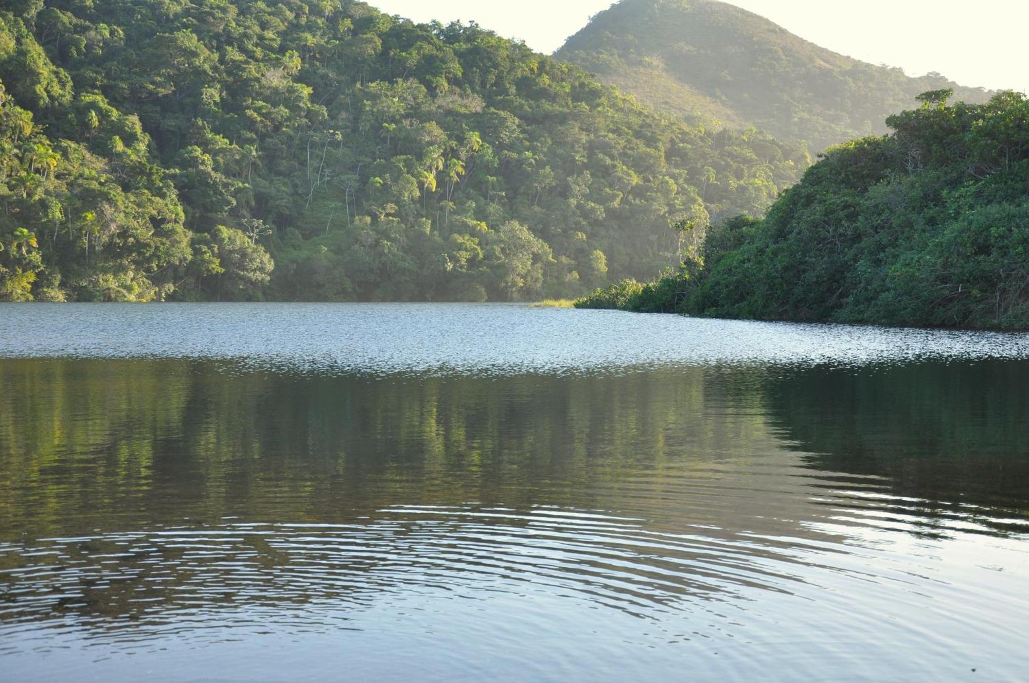 Chale Master Caraguatatuba Cond Alto Padrao Massaguacu Buitenkant foto